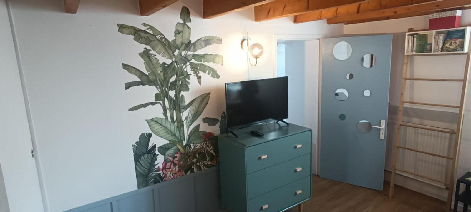 A 200M De La Plage, Charmante Petite Maison De Ville Ле-Сабль-д’Олон Экстерьер фото